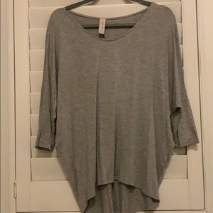 Evereve short sleeve top